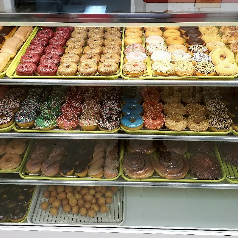 Victoria Donuts