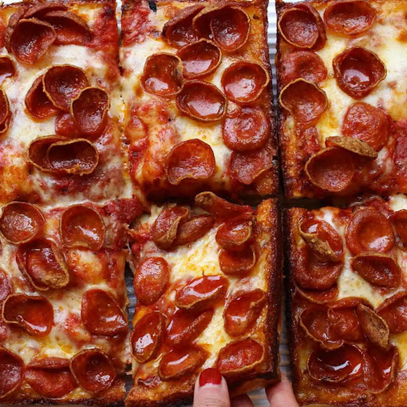 Jet's Pizza