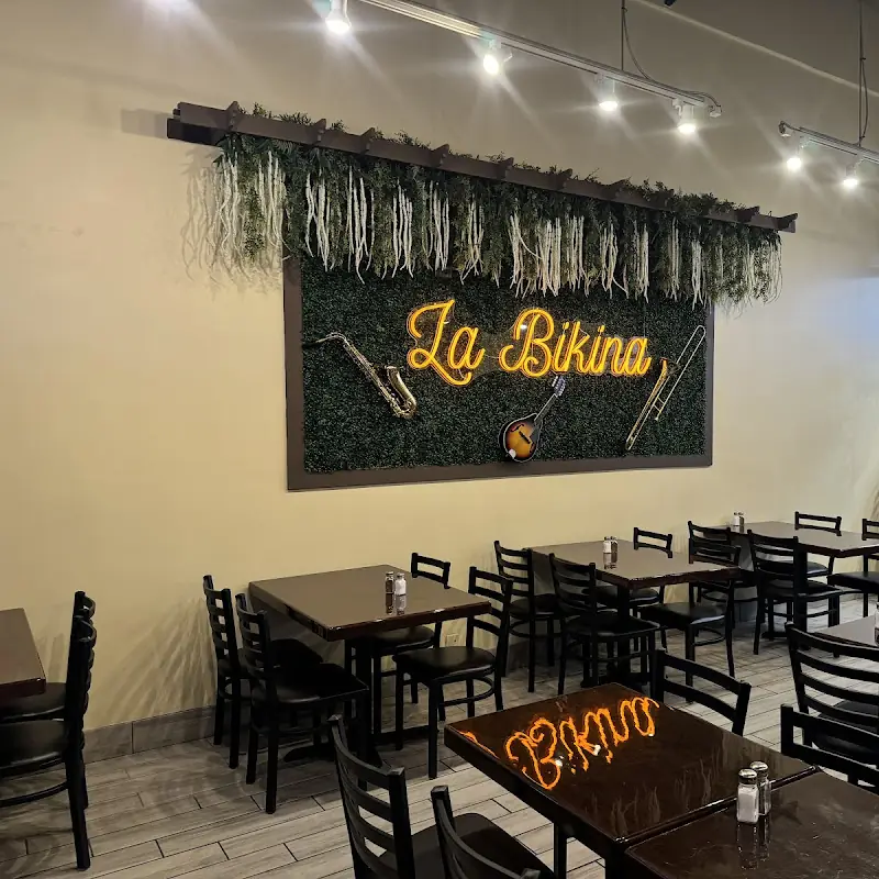Taqueria La Bikina