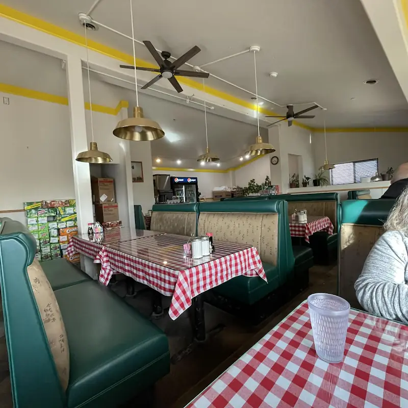 Sam & Lee's Restaurant