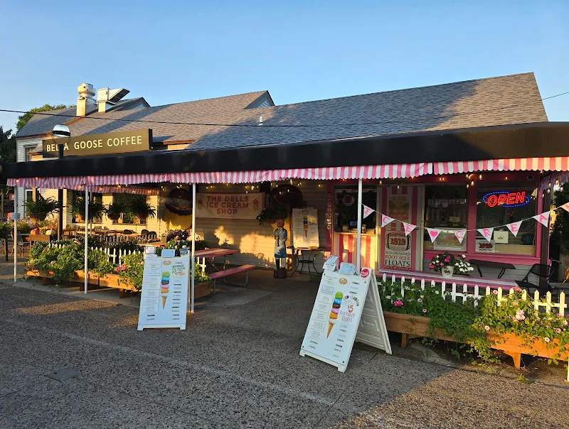 The Dells Ice Cream Shop