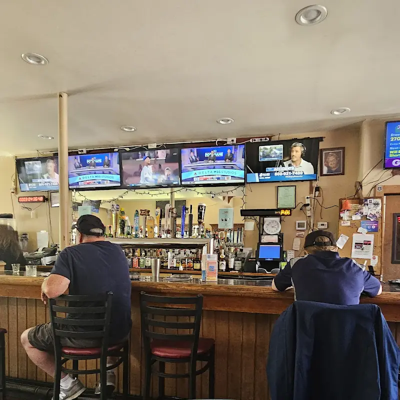 AJ's Bar & Grill