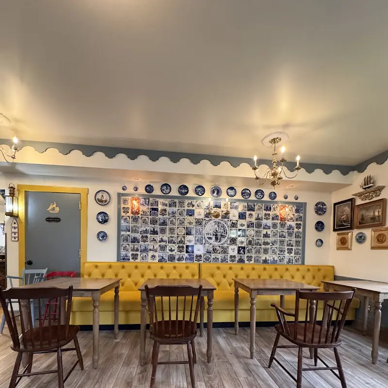 Little Falls Cafe