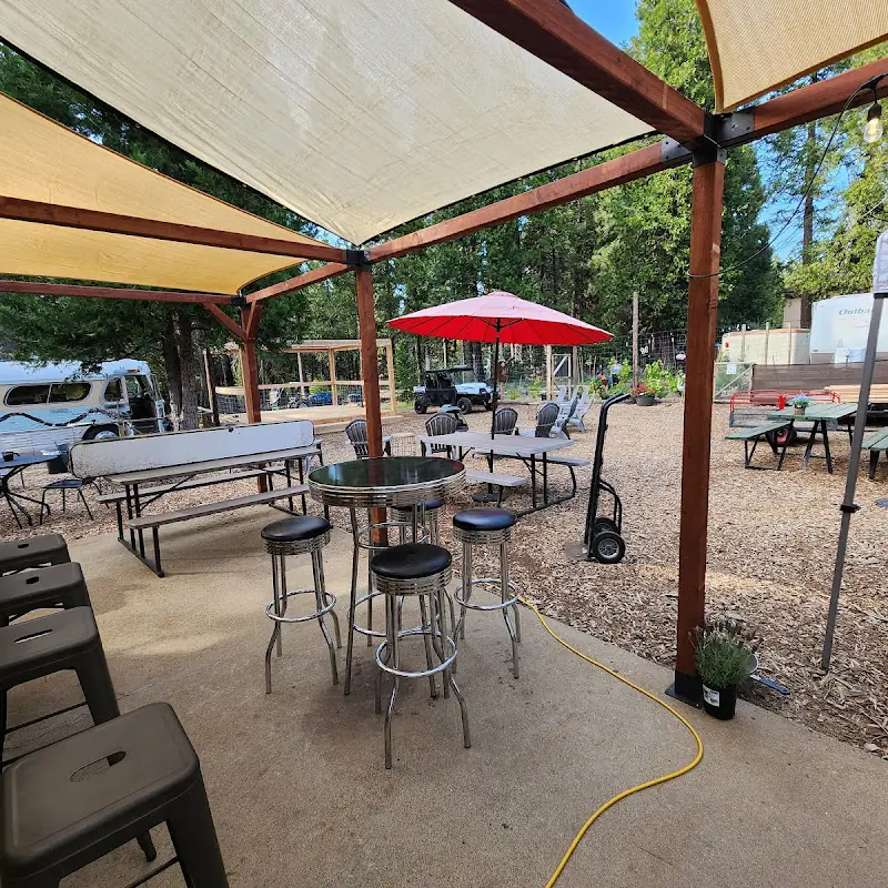 Gibson's Roadhouse Cafe