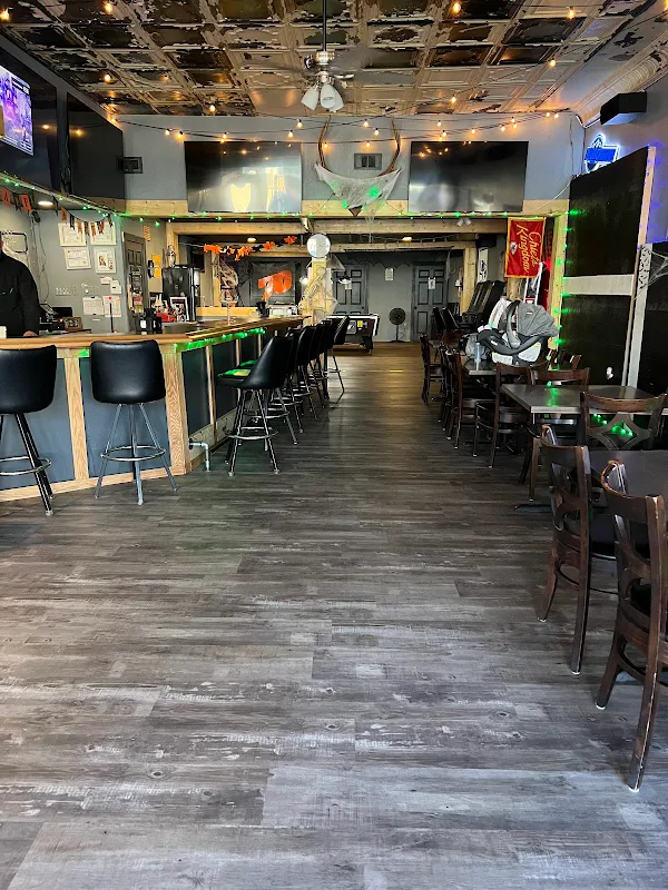 MJs Comeback Bar
