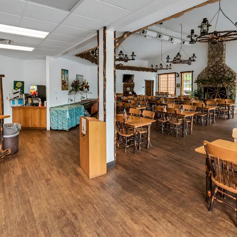 Cindy Bear's Country Kitchen