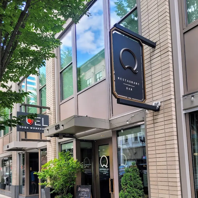 Q Restaurant & Bar