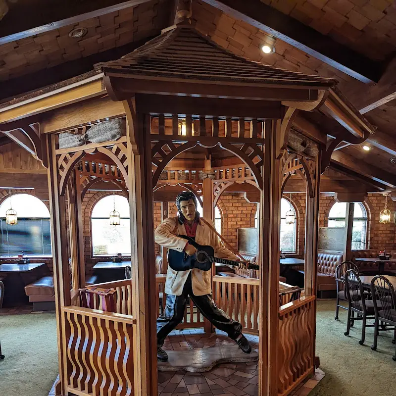 Chat & Chew Restaurant