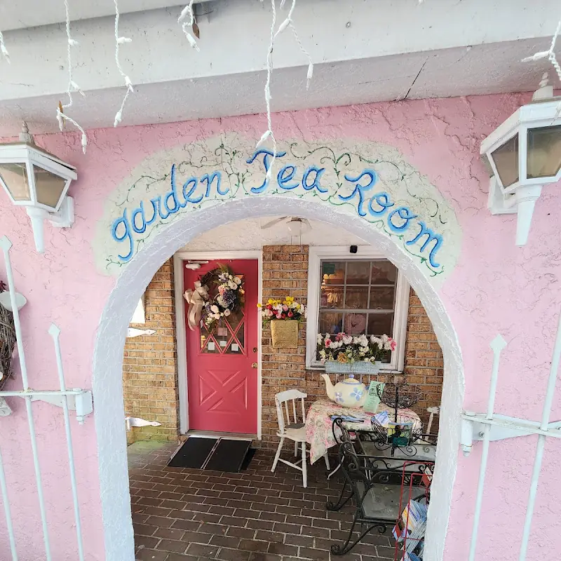 Calabash Garden Tea Room & Gift Shop