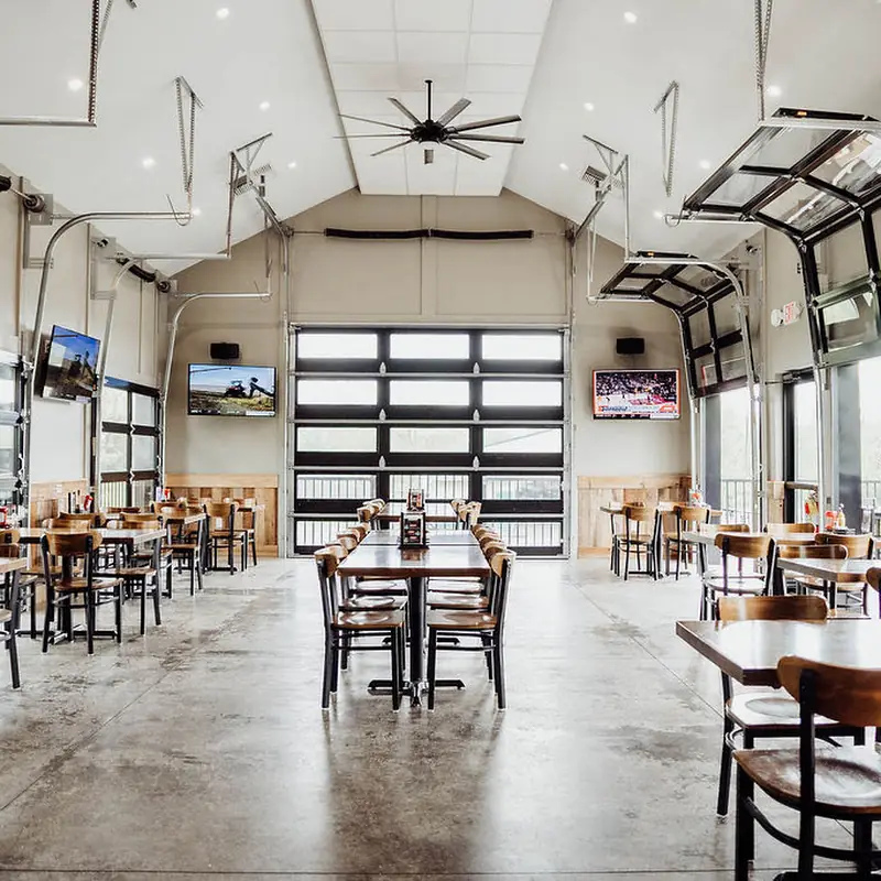 Jasper Kitchen + Bar