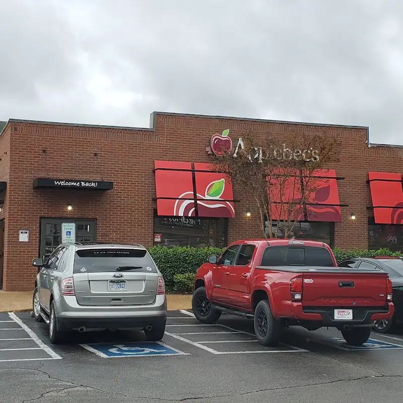 Applebee's Grill + Bar