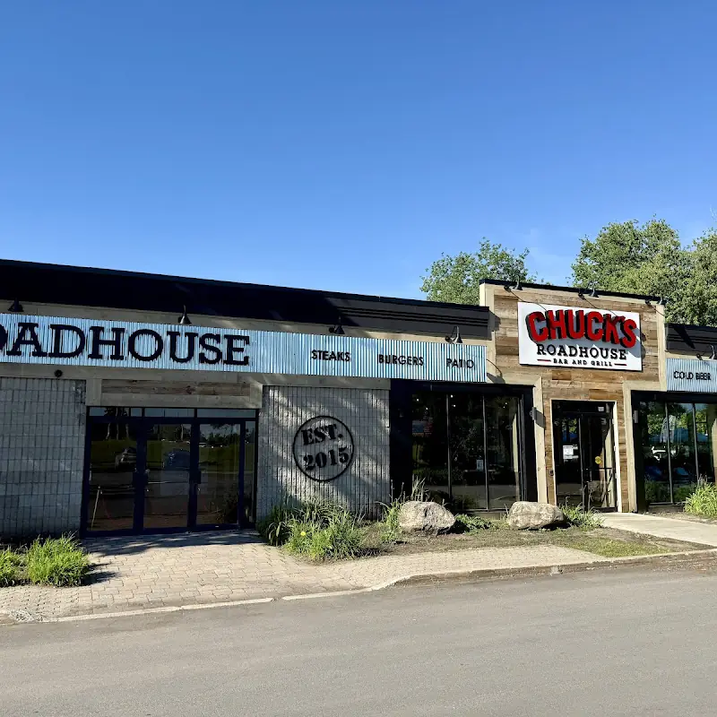Chucks Roadhouse Bar and Grill