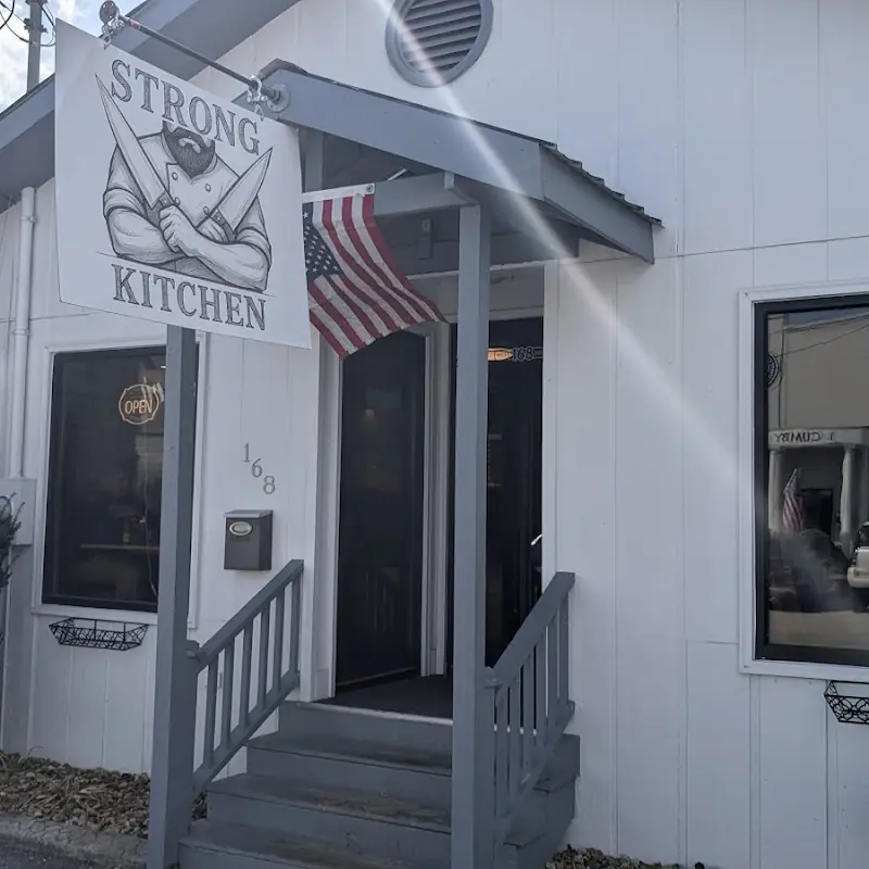 Strong Kitchen