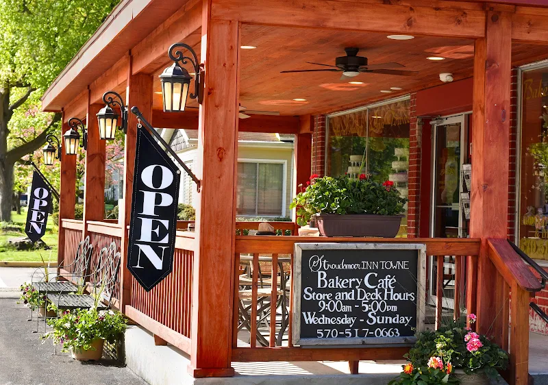 Stroudsmoor Bakery & Café