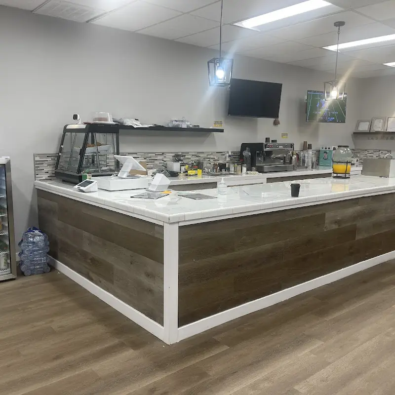 Medina Cafe & Grill