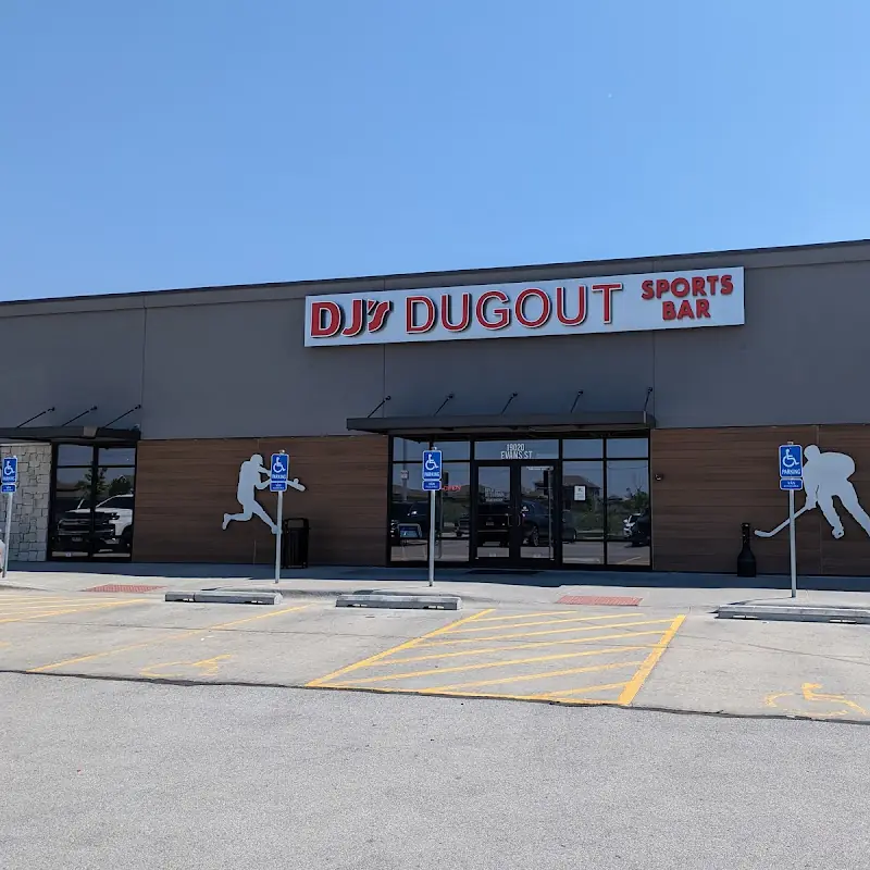 DJ's Dugout Sports Bar