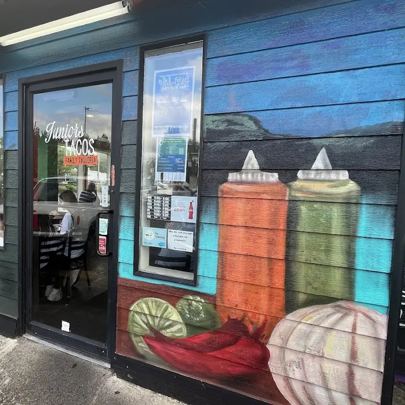 Junior's Tacos