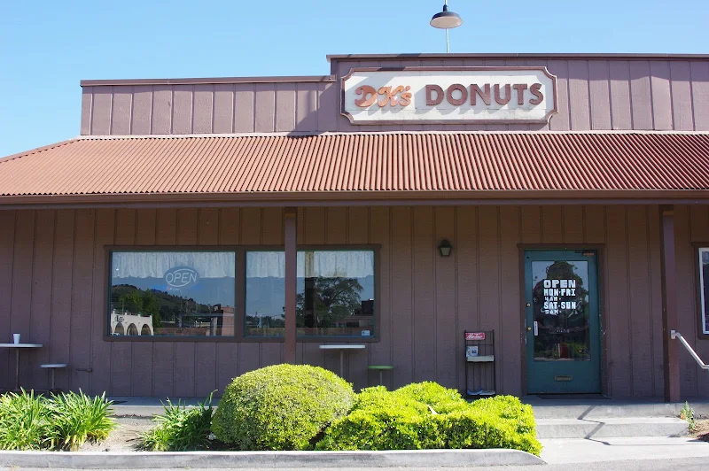 DK's Donuts