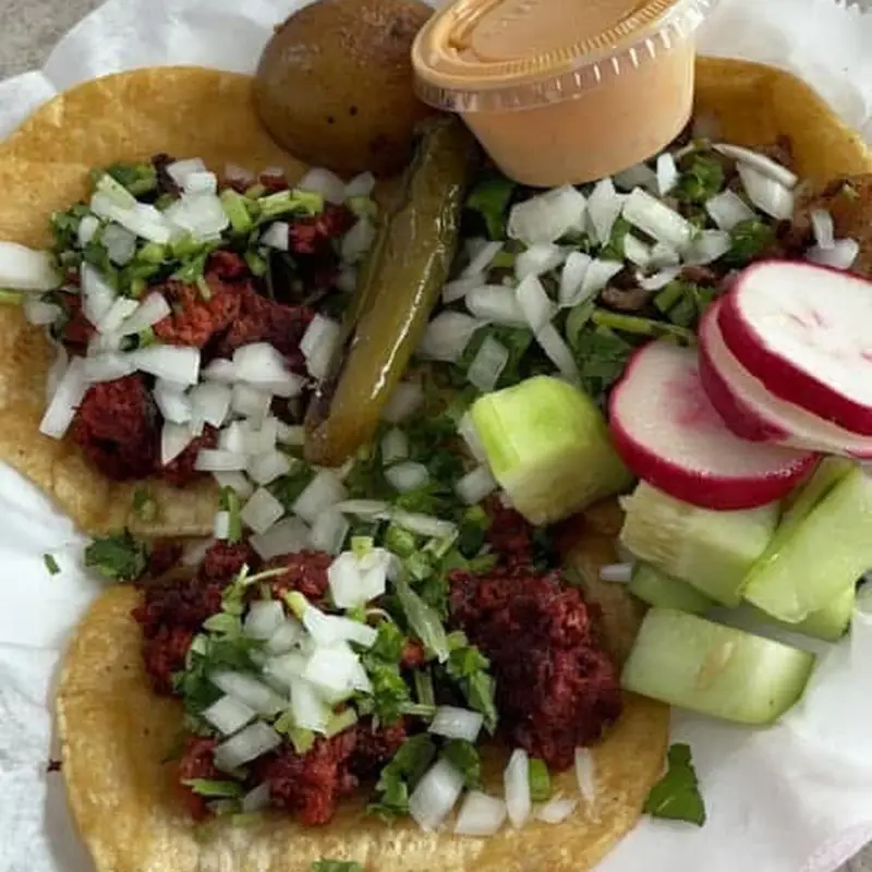 Menuderia y Taqueria El TacoNazo
