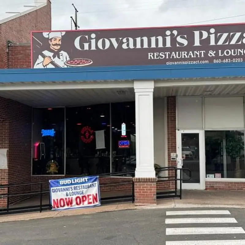 Giovanni's Pizza Restaurant Bar & Lounge