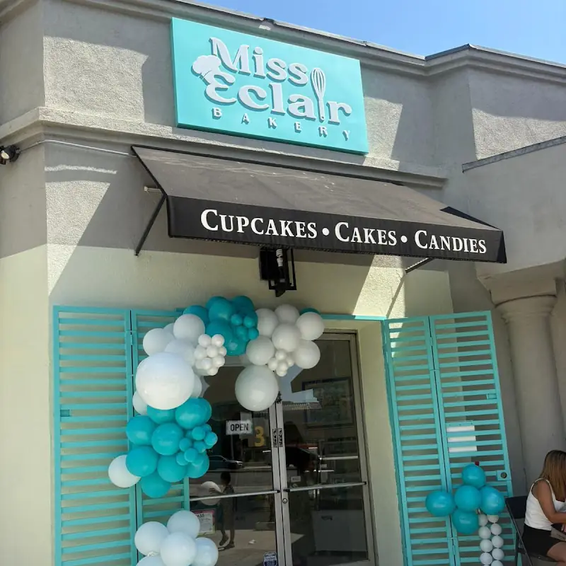 Miss Eclair bakery