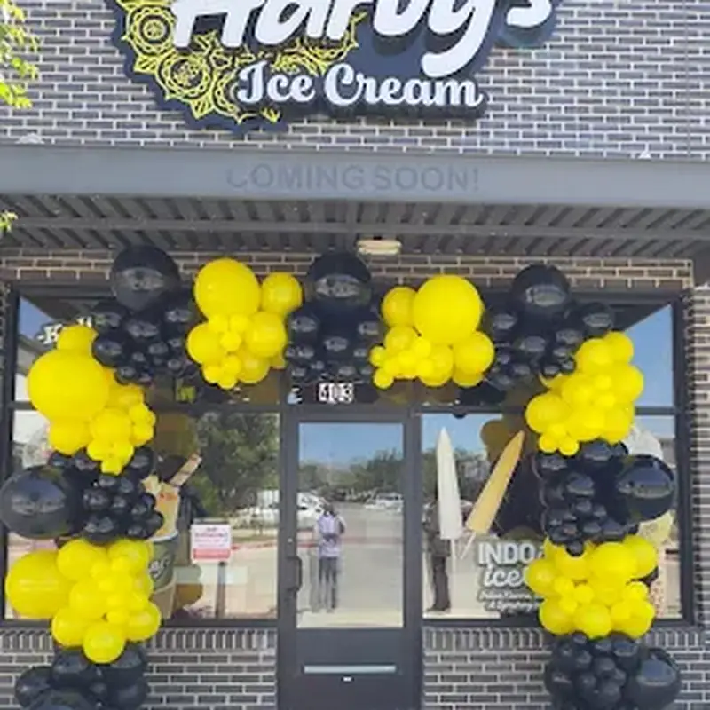 Harvys - Ice Cream & Pizza Store in Frisco
