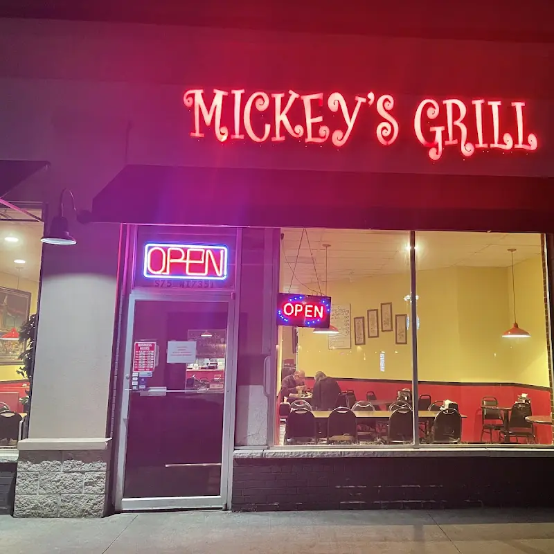 Mickey's Family Grill