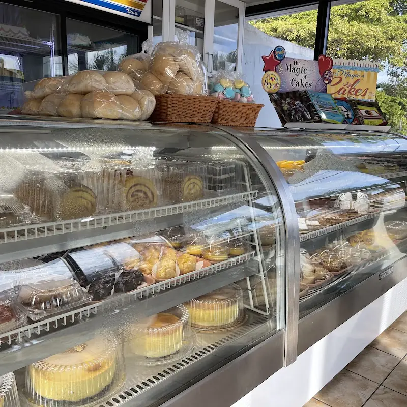 Aly's Bakery