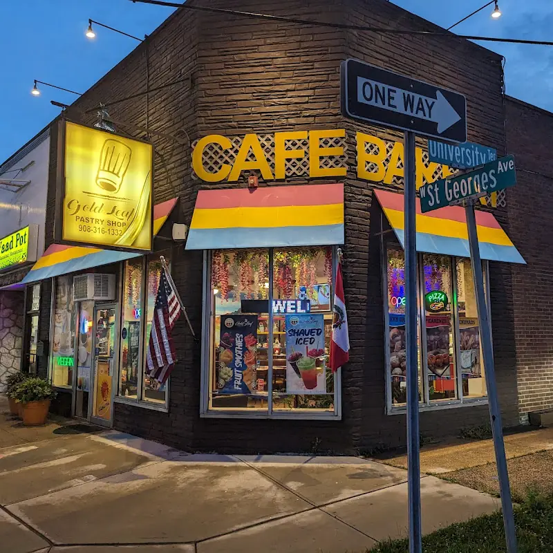 Machichi Bakery & Cafe - Wholesale: Gold Leaf Pastry Shop & Coffee.