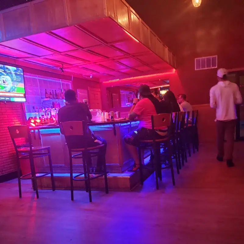 Eve Lounge
