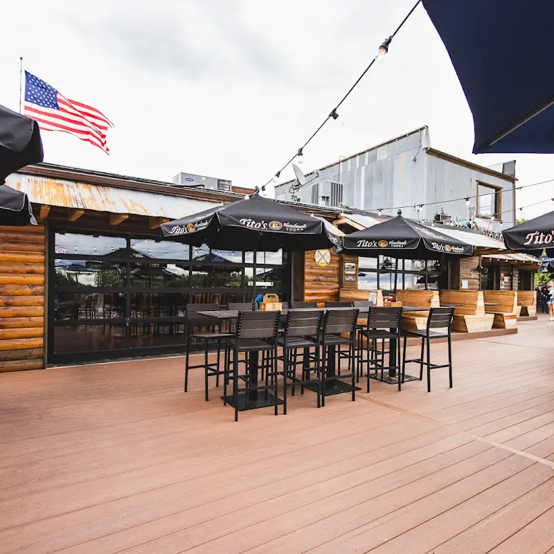Two Rivers Lodge Bar & Grill