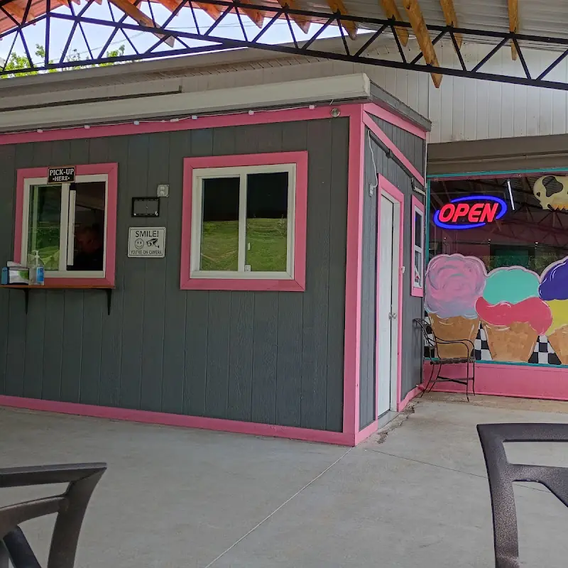 Devaney's Eats & Treats