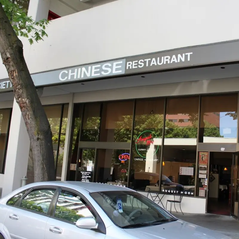 August Moon | Chinese Restaurant