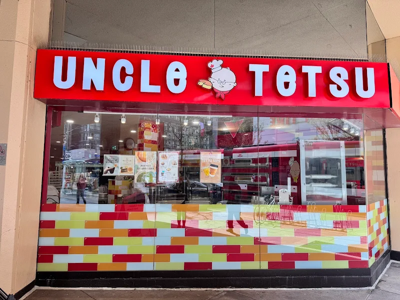 Uncle Tetsu's Japanese Cheesecake at Bay & Dundas