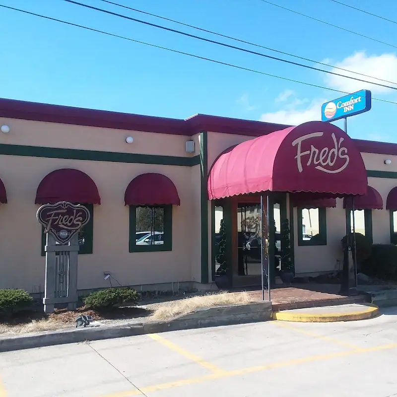 Fred's Pizza