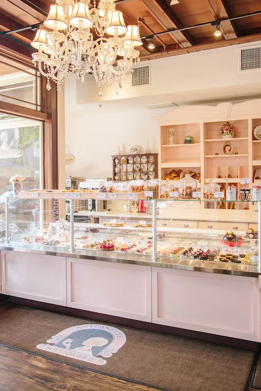 Antoinette Boulangerie