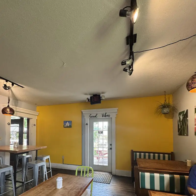 Wood Iron Eatery