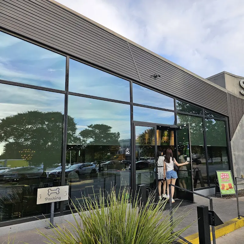 Shake Shack Austin, Domain