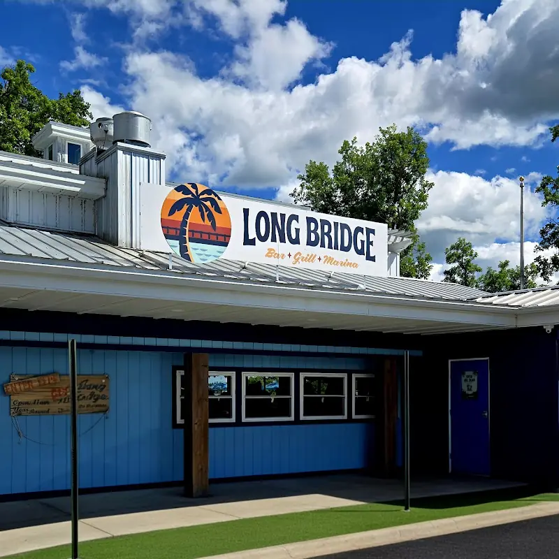 Long Bridge Bar, Grill & Marina
