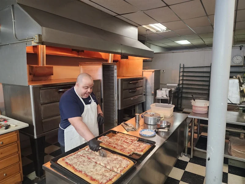 D&J Pizzeria