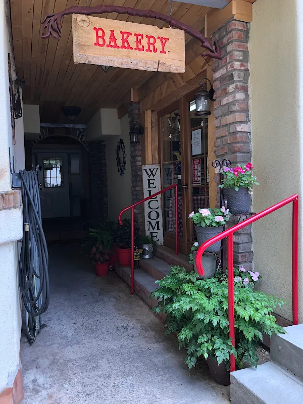 THE RUSTIC BARN BAKERY LLC