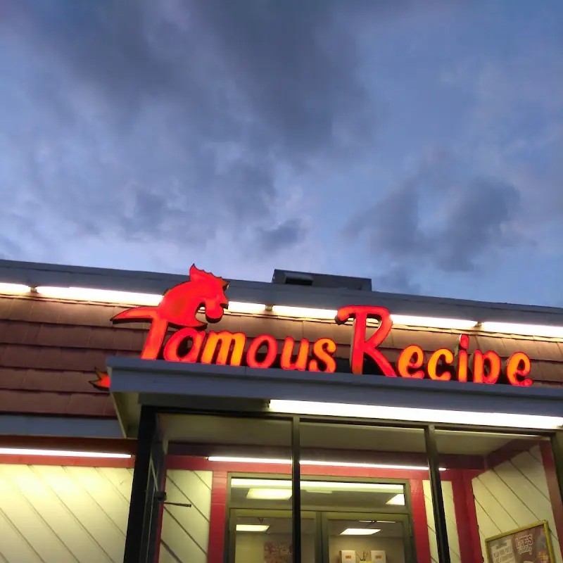 Lee's Famous Recipe Chicken