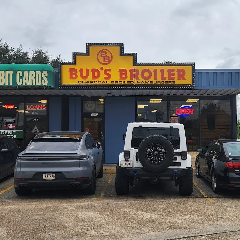 Bud's Broiler