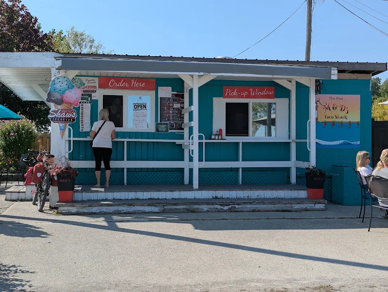 M & D's Taco Truck