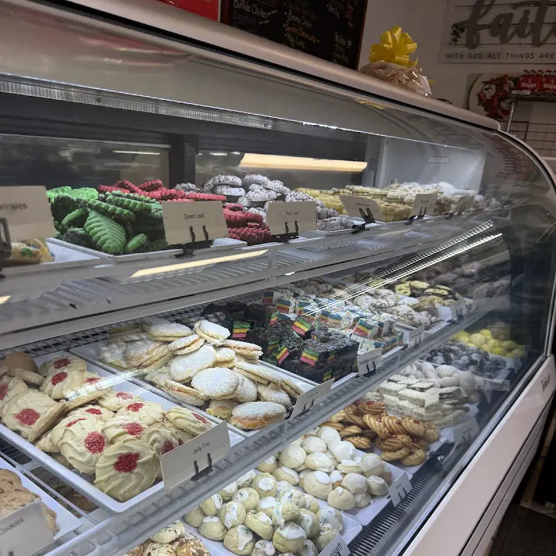 Nonnie's Italian Bakery