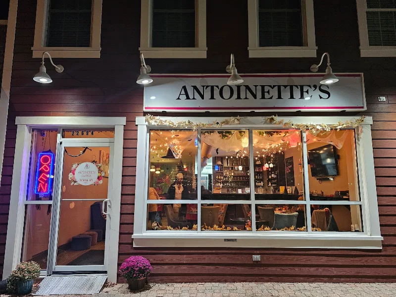 Antoinette’s Garden
