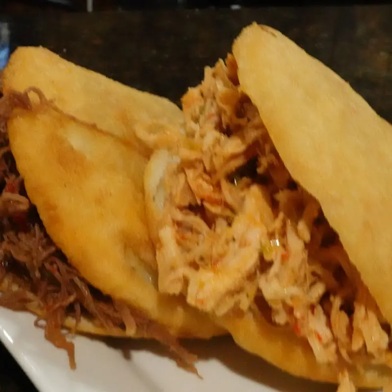 Arepa de Carne Mechada / Shredded Beef Arepa