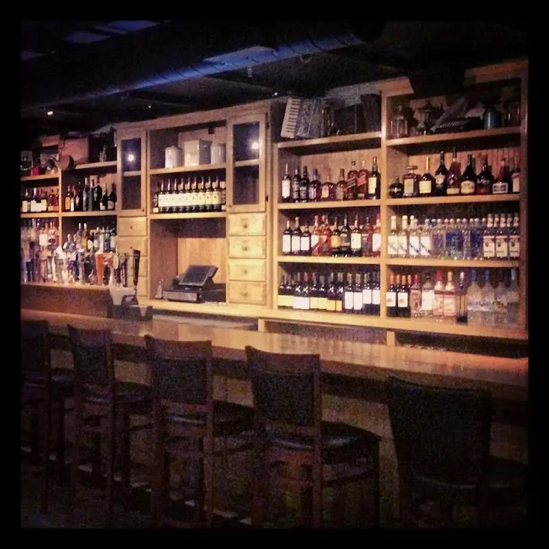 Napper Tandy's Pub