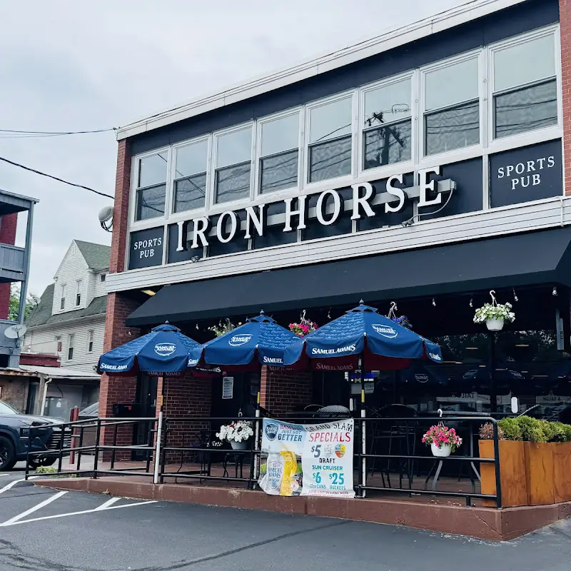 Iron Horse Sports Pub / People's Choice