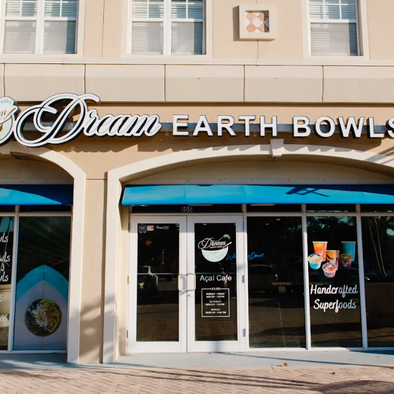 Dream Earth Bowl Cafe
